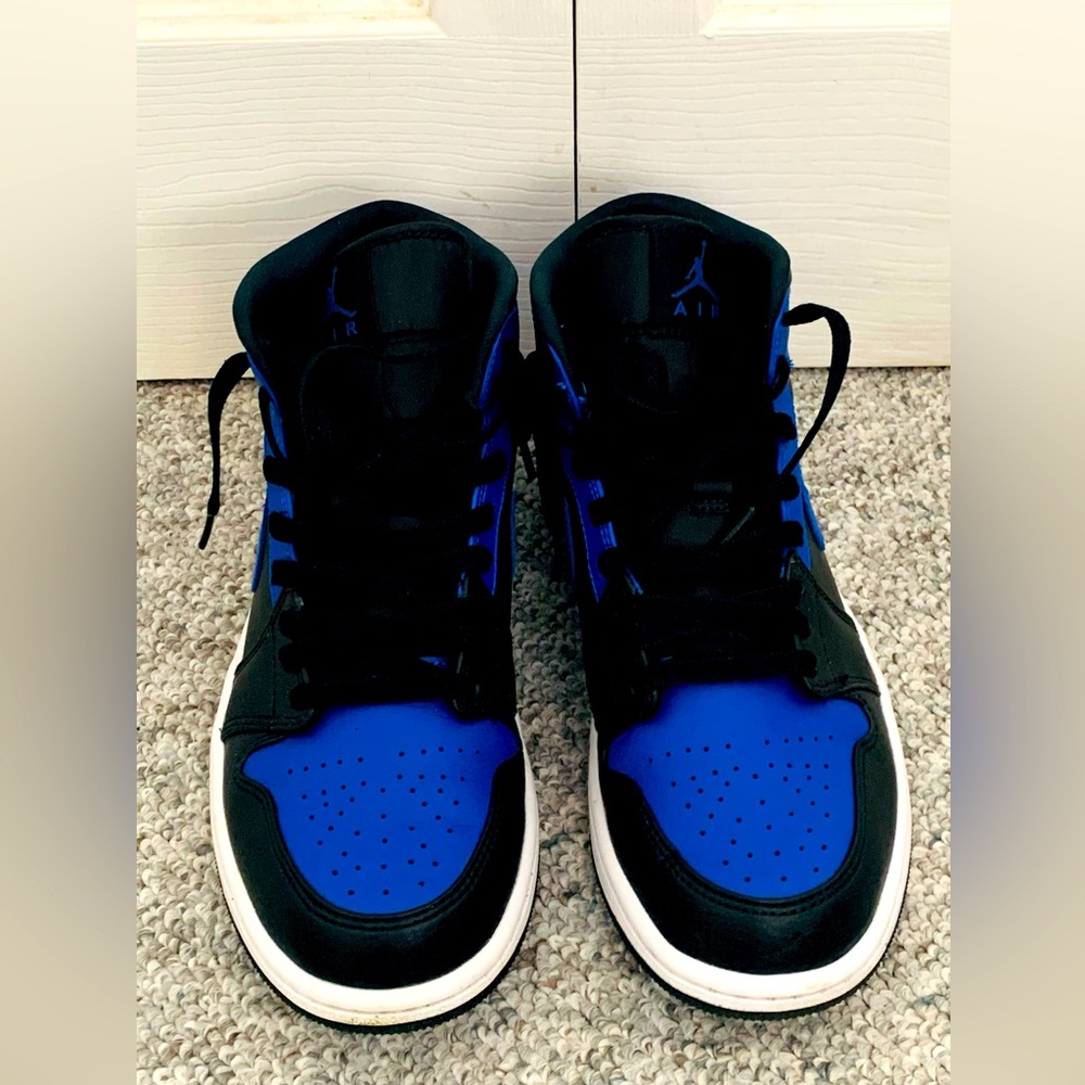 Air Jordan Mid